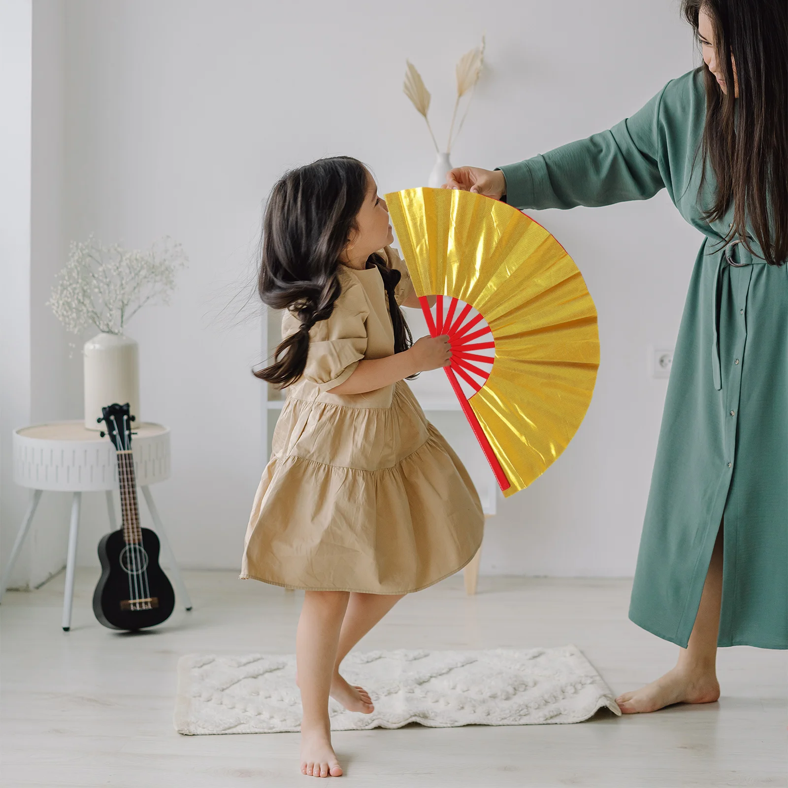 

1 шт. красный тай-чи для портативного танцевального ручного веера в китайском стиле, декоративный спортивный веер для фестиваля, кунг-фу, танец