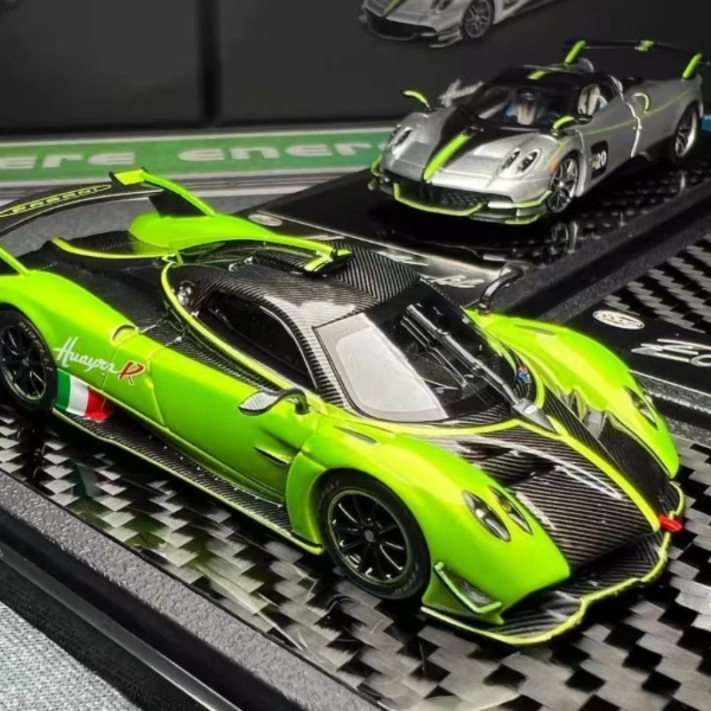 LCD 1/64 Pagani Huayra Roadster BC Legierung Kraftfahrzeug Diecast Modelle Auto Spielzeug Sammlung Jungen Weihnachtsgeschenke