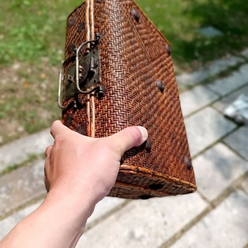 

Mini version of rattan suitcase, Shanghai style, Nanyang style suitcase ornament folk nostalgia objects