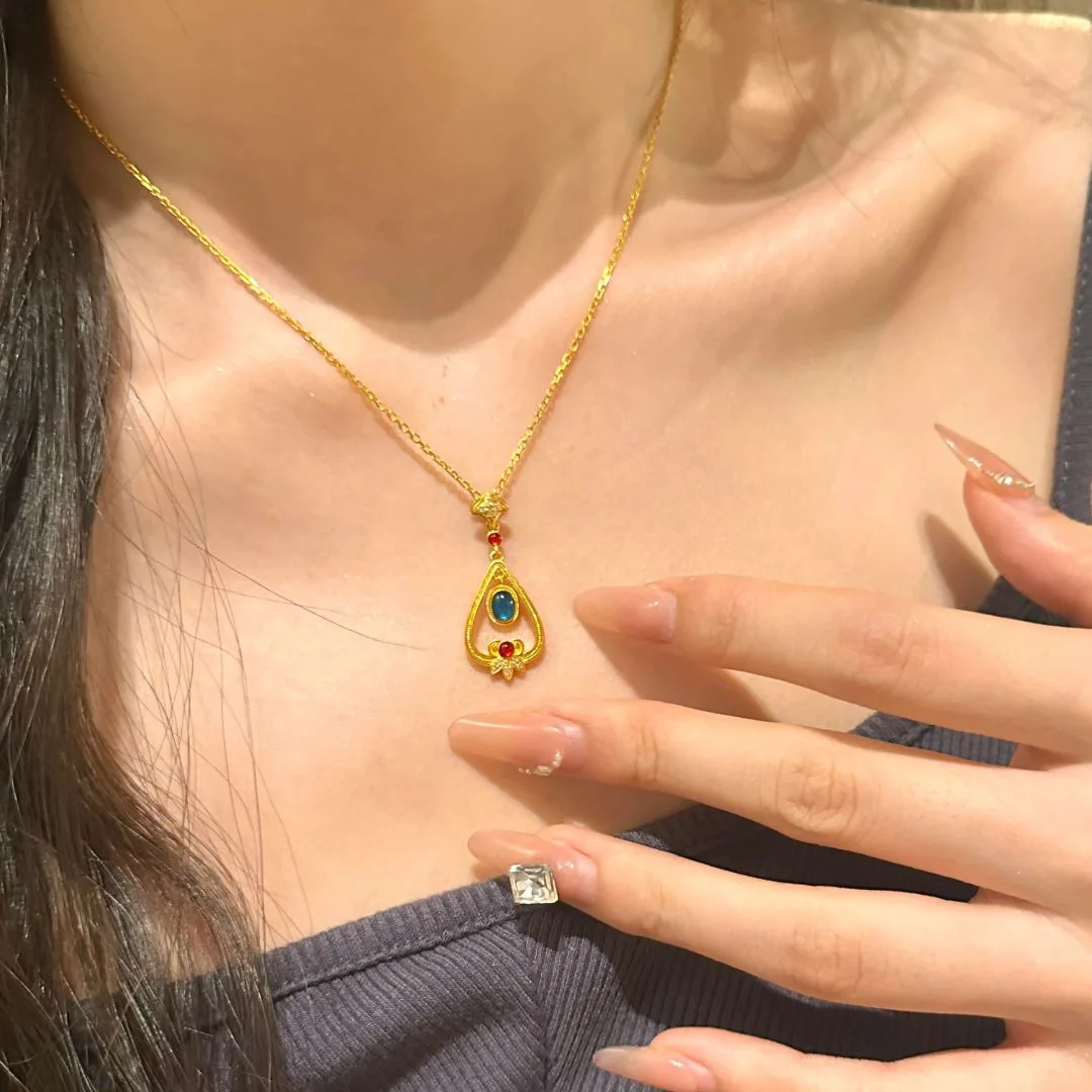 Charms and Fashion Water Drop Sapphire Pendant Necklace for Women Exquisite New in Luxury Clavicle Chain Banquet Jewelry Gifts - view 4