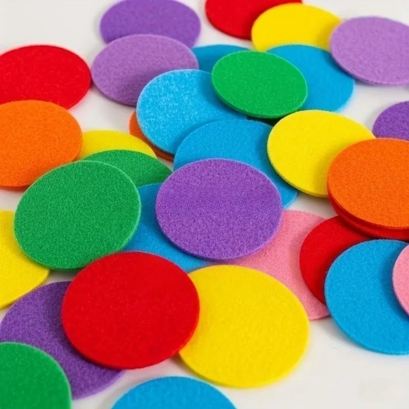 470 pcs 2.5cm Round Felt Dots, Random Color Assortment and Easy Sew Glue Apply, ideal for Hair Accessory Decor