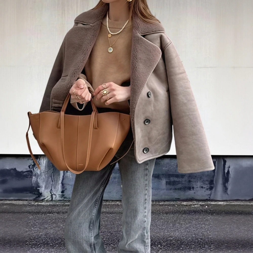 

Women's Winter Fashion Faux Fur Jackets Casual Plain Plush Chic Lapel Long Sleeve Streetwear