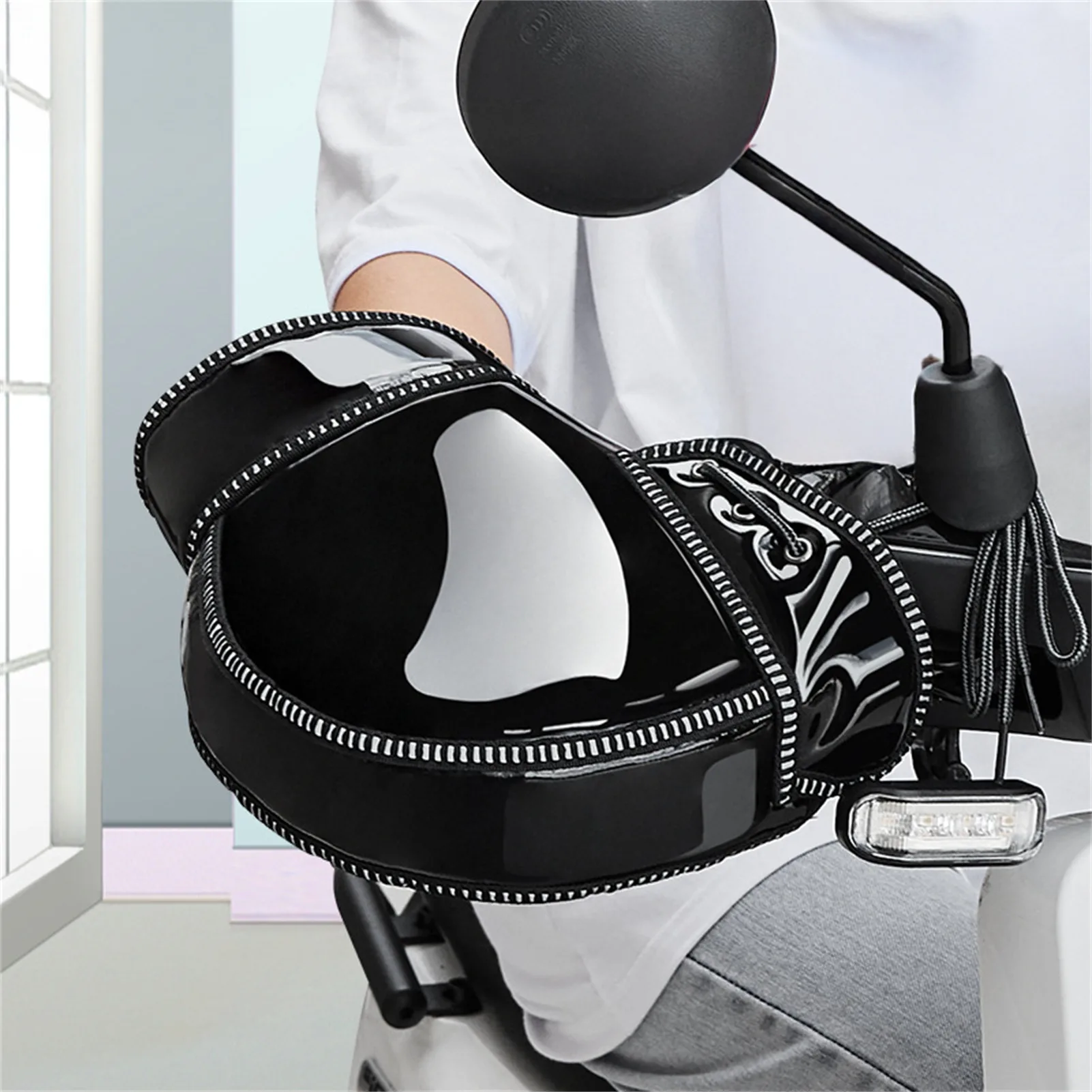 

Trendy Cycling Gloves Winter Outdoor Windproof Thickened Plush Mittens Universal Bicycle Electric Bike Motorcycle Gloves 1 Pair