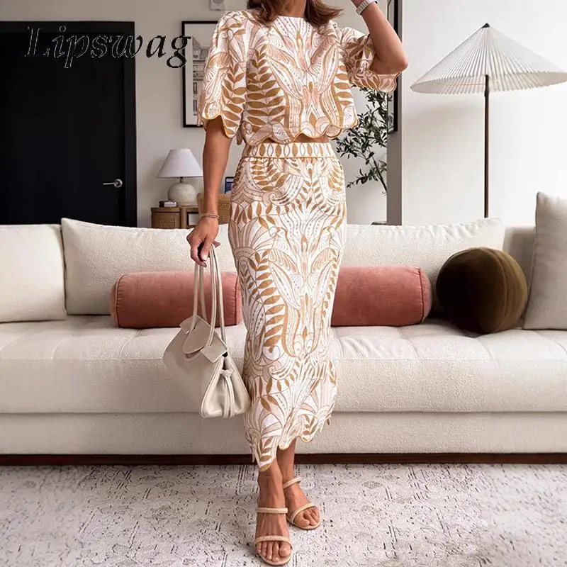 

Fashion Comfortable Short Sleeve Set Vintage Pattern Print Slim Two Piece Outfits Women Elegant O-neck Top & Party Commuter Suit