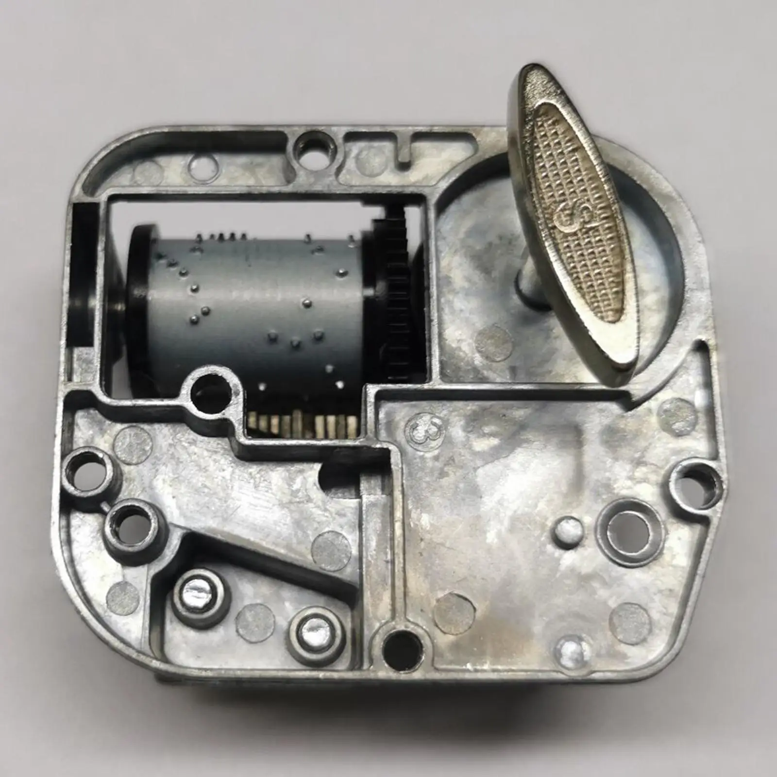 Wind-up Metal Music Mechanism Movement Mini Hand Crank Music Box for DIY Jewelry Boxes Home Décor