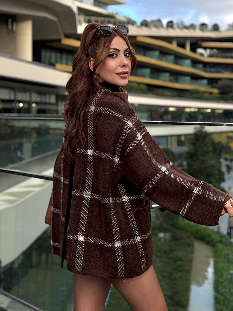 HH 2026 Woman Casual Plaid Scarf Collar Pocket Decoration Long Sleeve Knitted Street Coat Female Loose Casual Short Cardigan Top