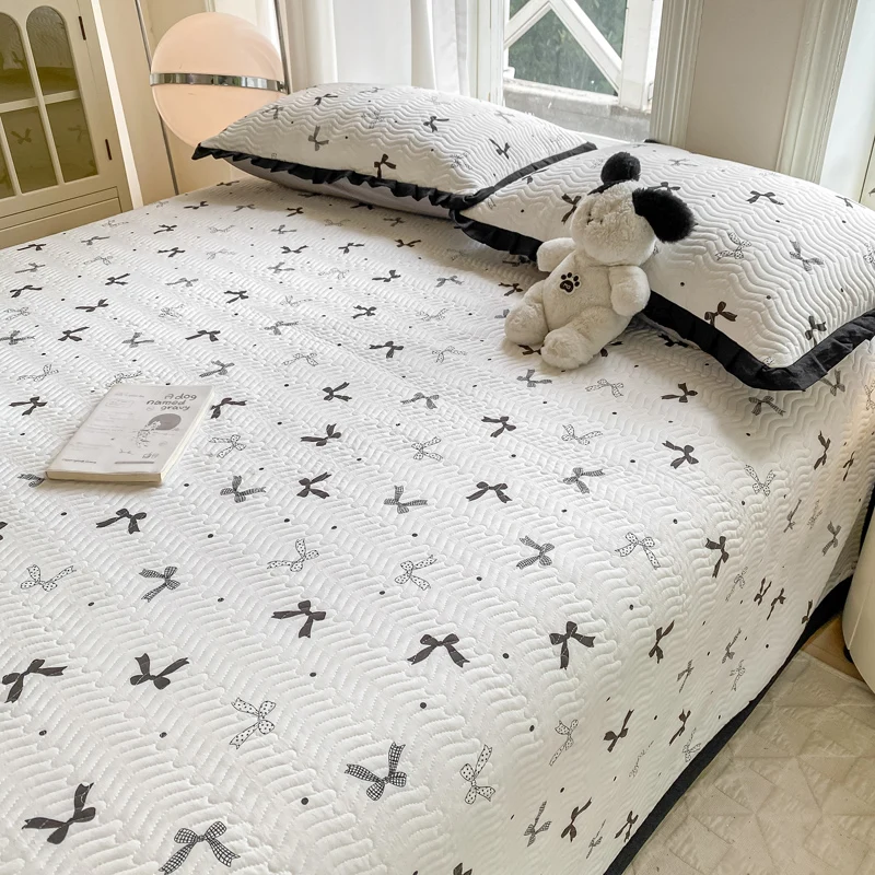 Bonenjoy Bed Cover Simple Style Bedspread Thicken Bedsheet Printed Bed Linen Home Soft Mattress Protector 침대 커버 (No Pillowcase)