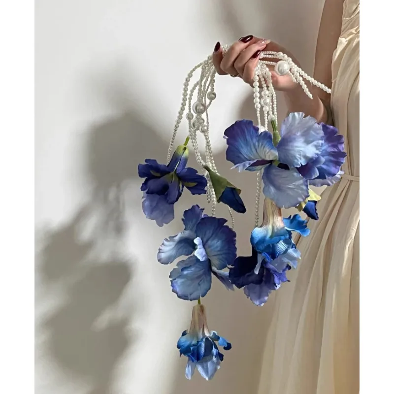 

Bridal blue iris simulated flower bouquet wedding dress shooting hand bouquet flower photo prop hand flower