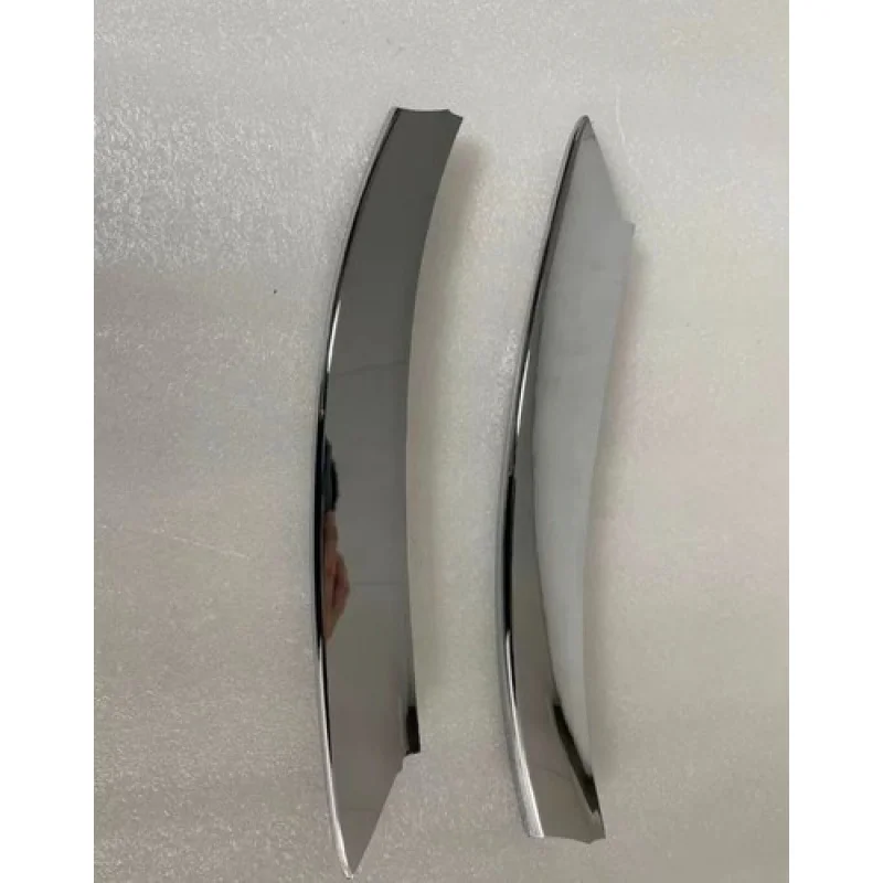 

Suitable for Maserati Quattroporte front bumper chrome trim left and right grips