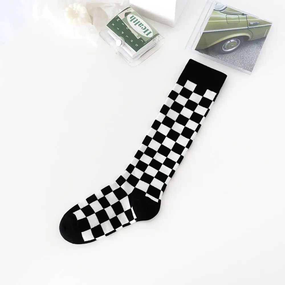 

Unique Simple Checkerboard Plaid Cool Harajuku Cotton Stockings Women Hosiery Korean Style Socks