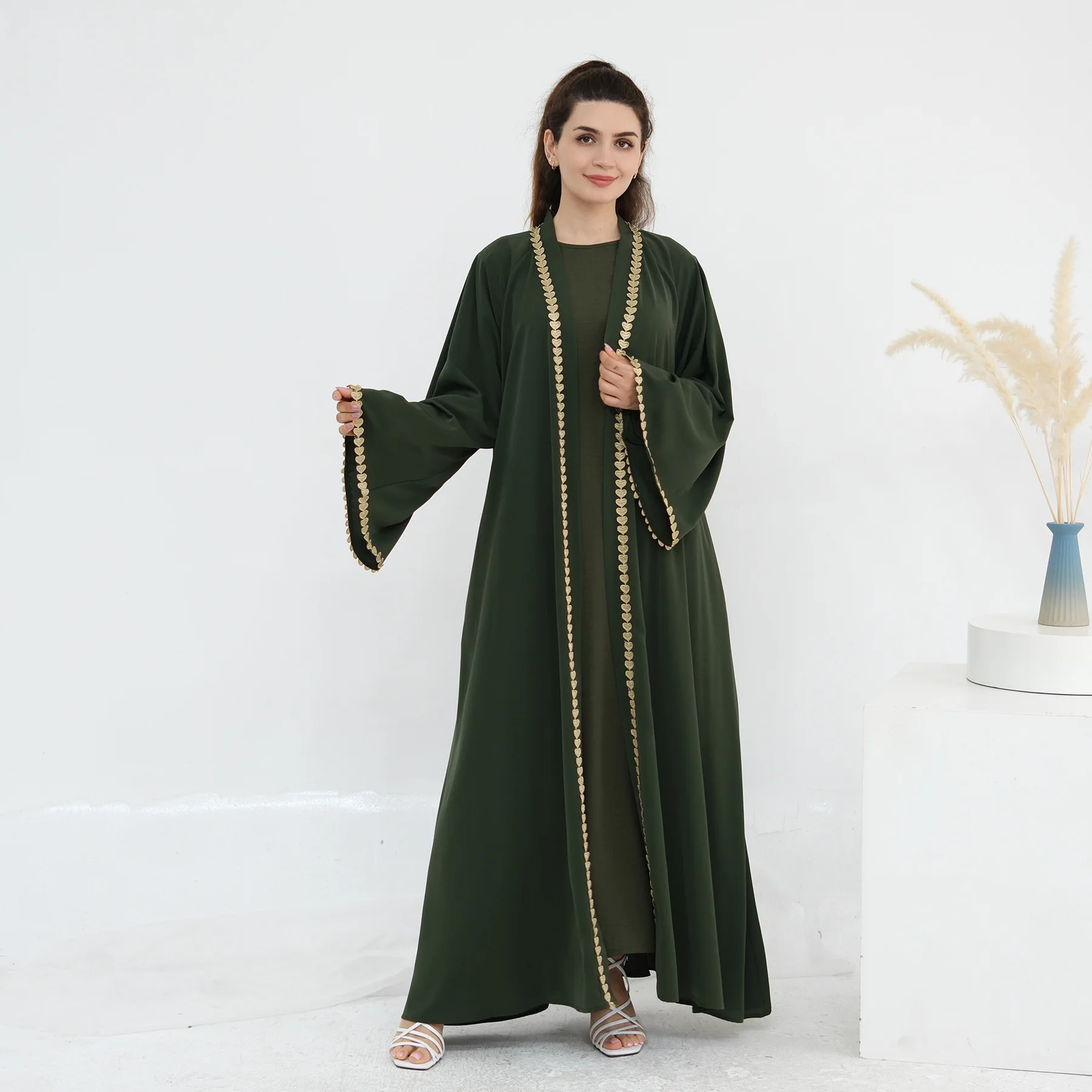 

EID New Fashion Applique Open Abaya Dubai Cardigan Kimono Abaya Muslim Long Sleeve Maxi Dress Modest Muslim Women Abaya