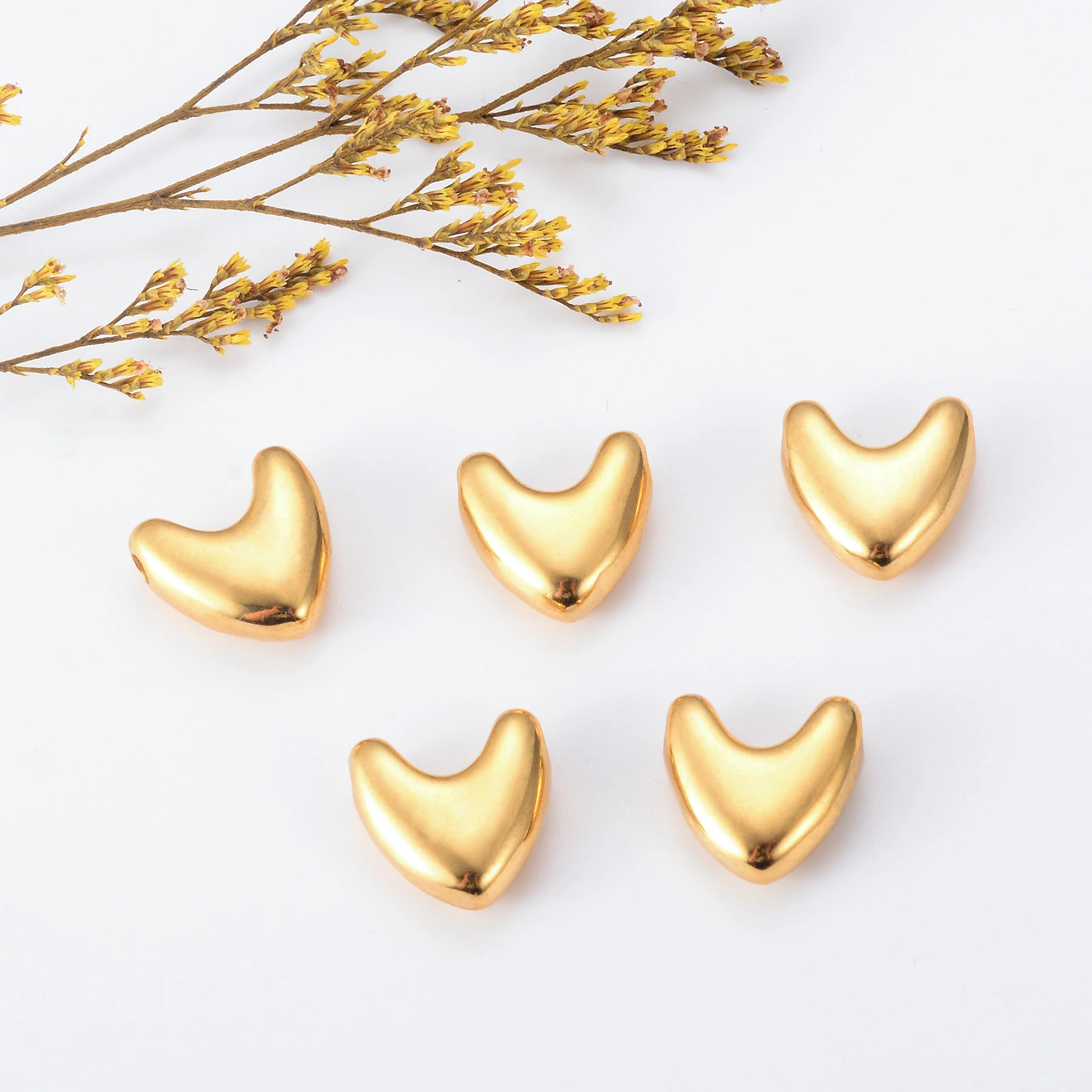8pcs/lot Wholesale Golden Love Heart Connector for DIY Necklace Bracelet Handmade Fashion Jewelry Making Supplies