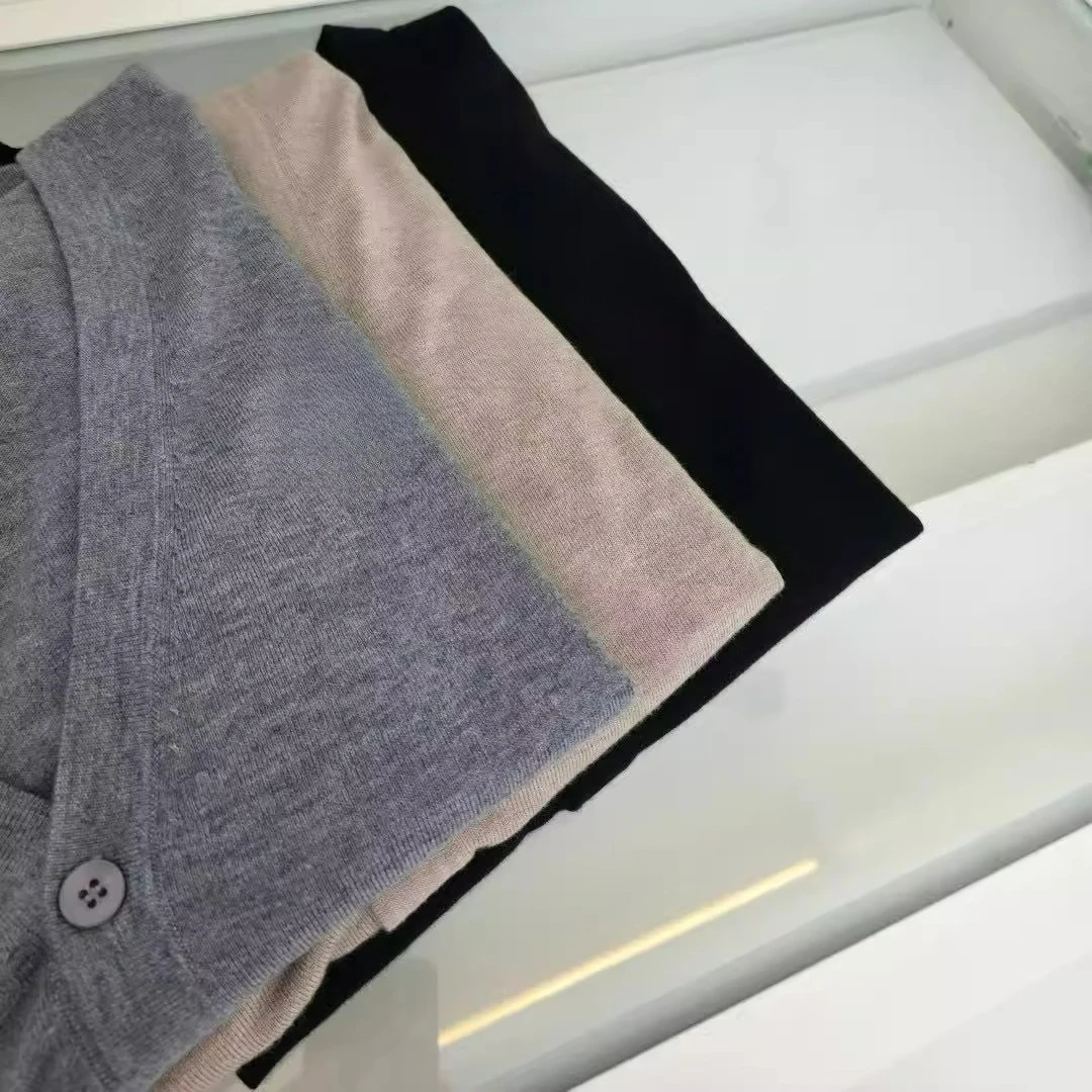 

BC итальянская мужская одежда, осенне-зимний новый модный вышивка в стиле старых денег, мужской вязаный кардиган с v-образным вырезом, повседневный свитер