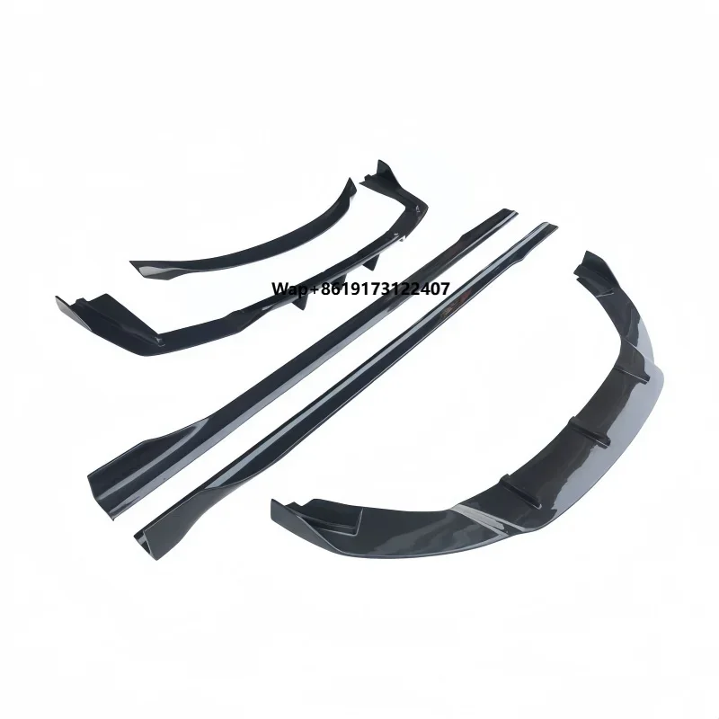 

Suitable for Quattroporte Upgrade and Modification with a Complete Set of Carbon Fiber Body Kit