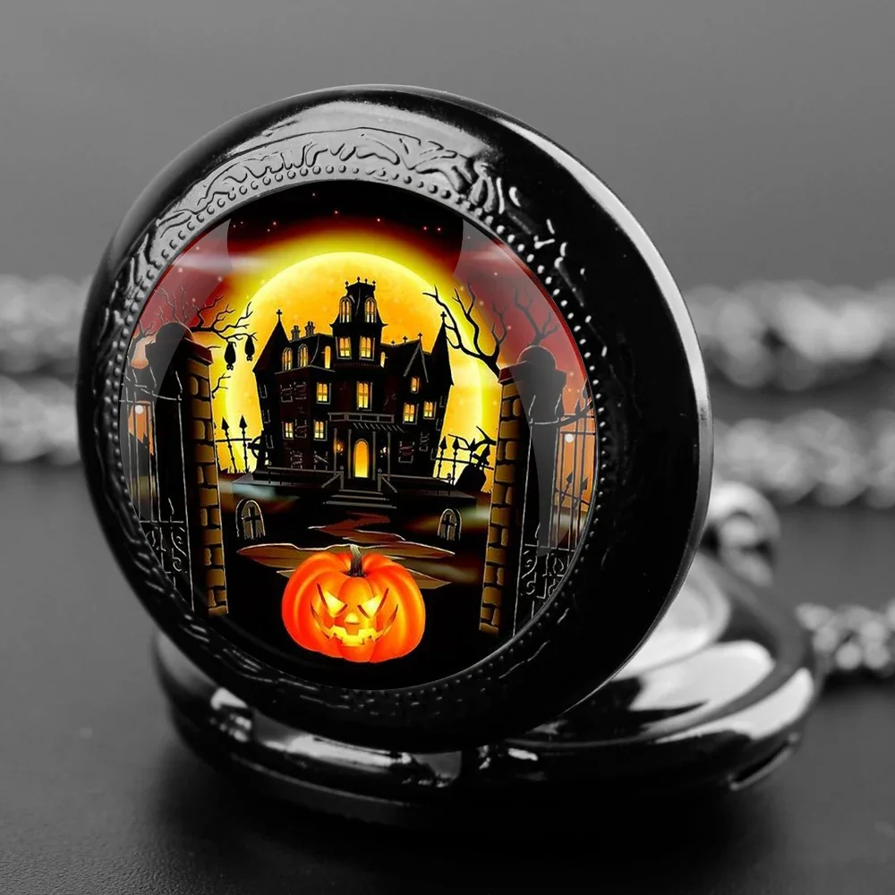 Jam tangan saku Quartz istana labu Halloween, jam tangan saku Quartz dengan rantai tahan lama angka Arab, hadiah kreatif untuk pria wanita anak-anak