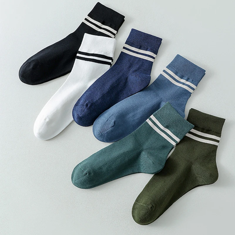 Socks Fashion INS Black White Stripe Crew Mens Sock 100 Cotton Sports High Skateboard Streetwear Happy Long Sox Short Crew Soks