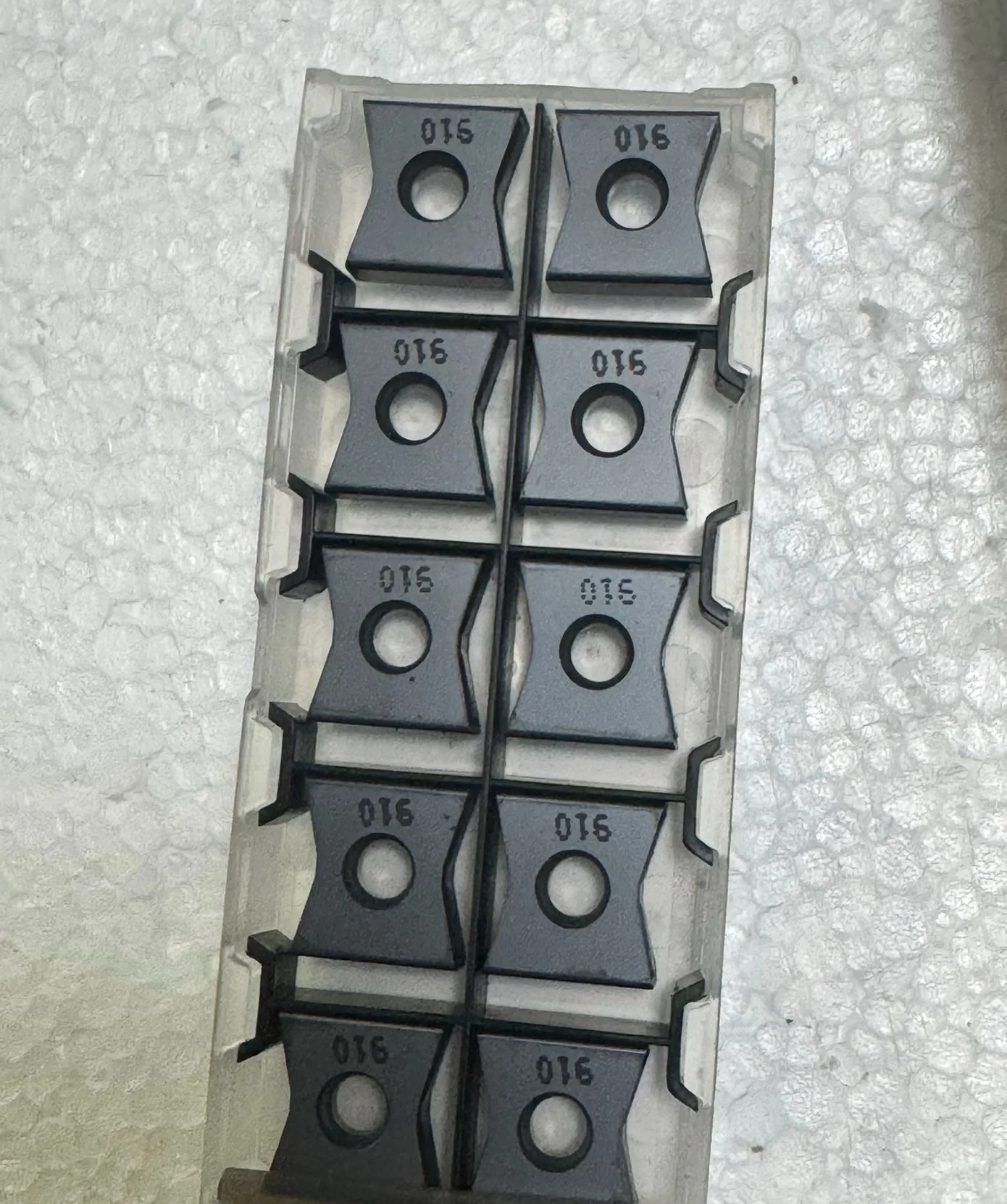 

Hard alloy cutting blades LNKX1506PNTN IC910