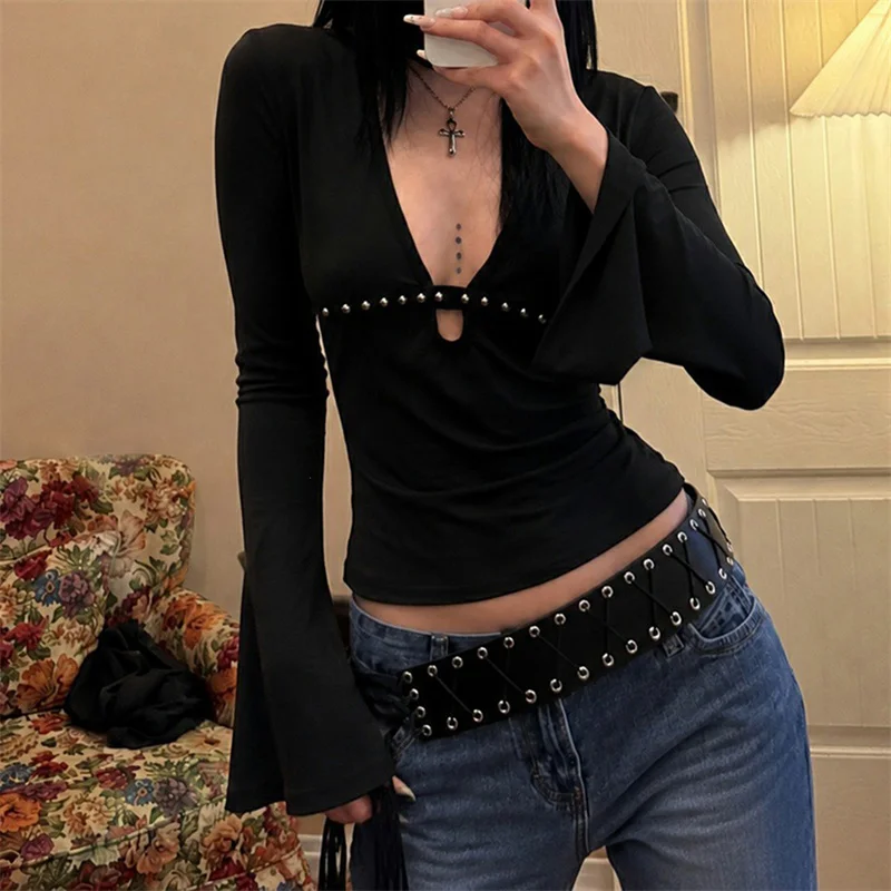 Goth Dark Harajuku Fashion Deep V Long Sleeve Pullovers Tops Women Slim T-shirt Teachwear Mall Gothic Rivet Hollow Out T-shirts