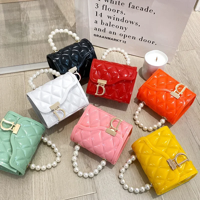 Women\'s bag 2024 new trend fashion diamond embossed chain mini jelly square bag versatile pearl handbag