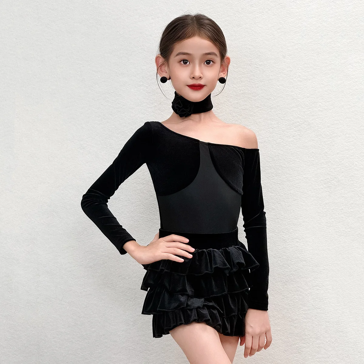 kids-girls-dancewear-black-velvet-one-shoulder-leotard-bodysuit-and-cake-skirt-children's-latin-dance-competition-costumes