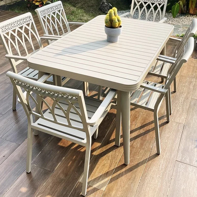 ガーデン中庭屋外テーブルフラットルーフミニマリストホワイトモダン屋外テーブルアームチェア裏庭アレドジャルディーノ家具