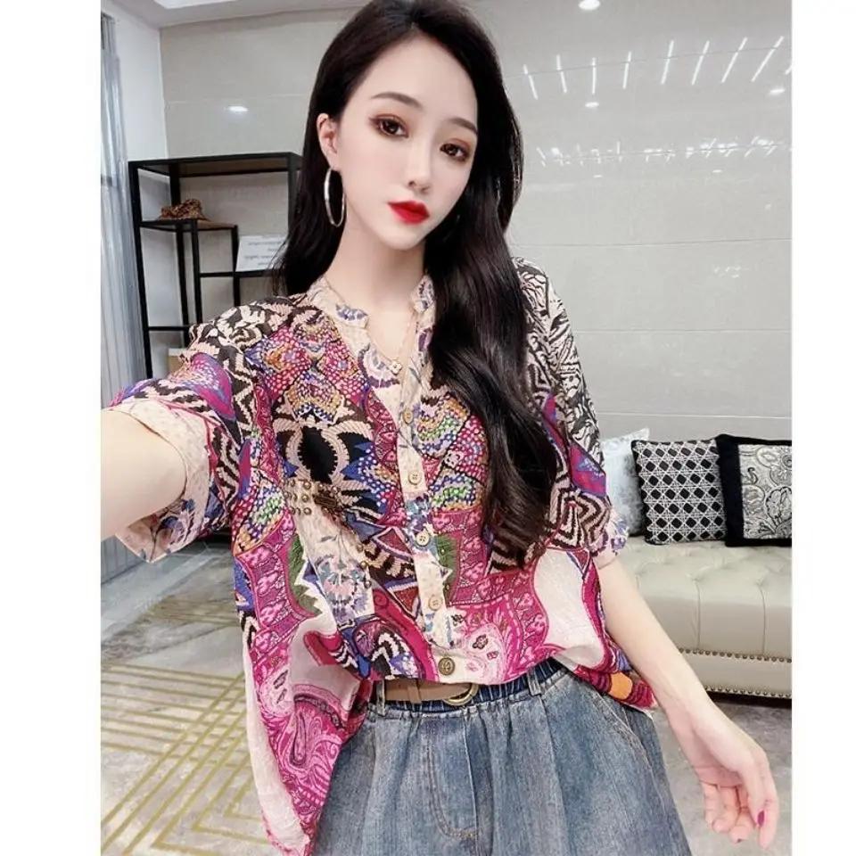 

Новый тонкий летний свободный топ для женщин с принтом в стиле ретро, хлопково-льняная рубашка с короткими рукавами и цветными блоками