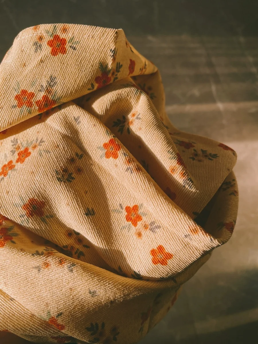 Thiened Corduroy Long Skirt Women's Vintage Floral Print f-length Umbrella Skirt Contrast Color Oil Painting Design Comm...