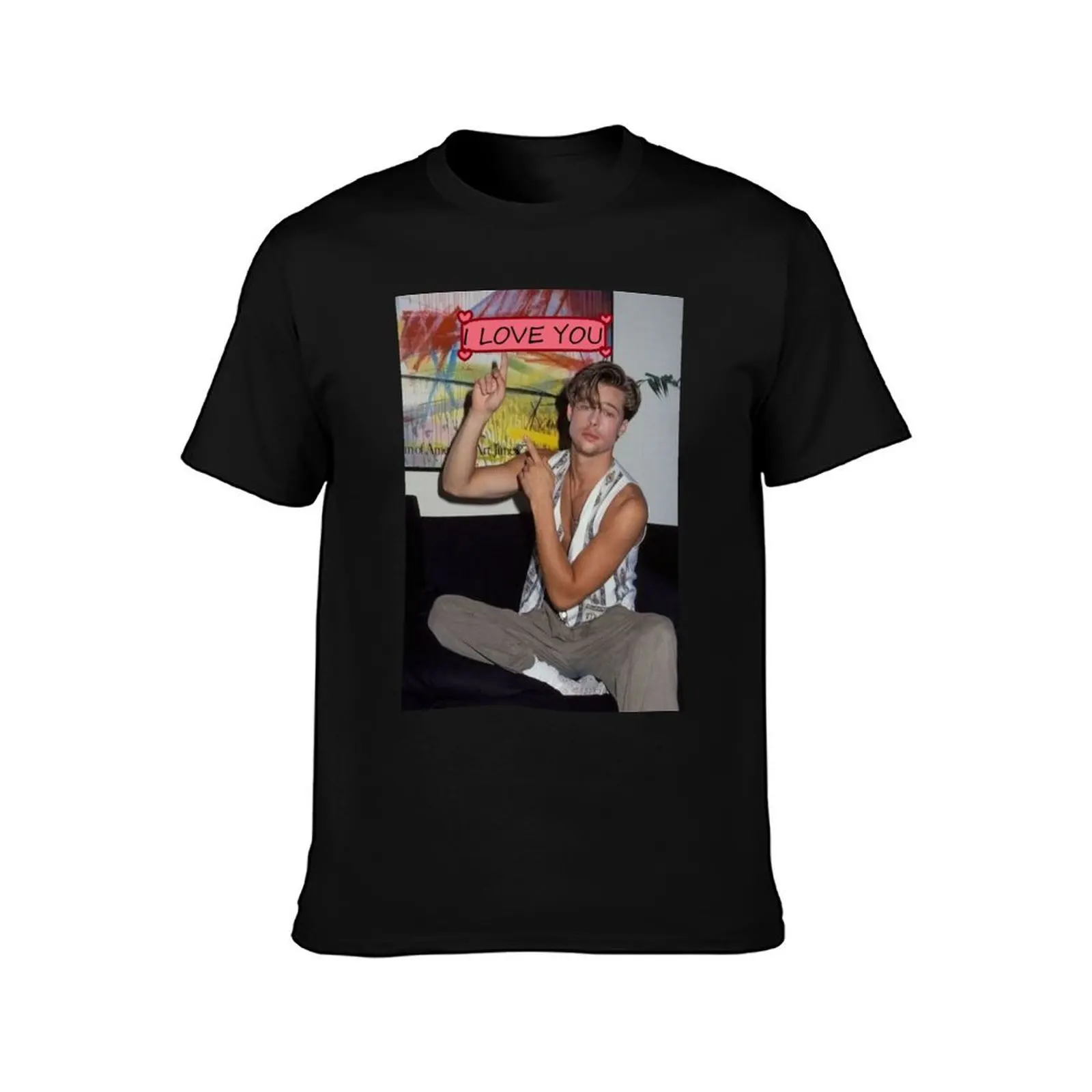 Brad Pitt love T-Shirt Plus Size Lightweight Tee Shirt T-Shirt