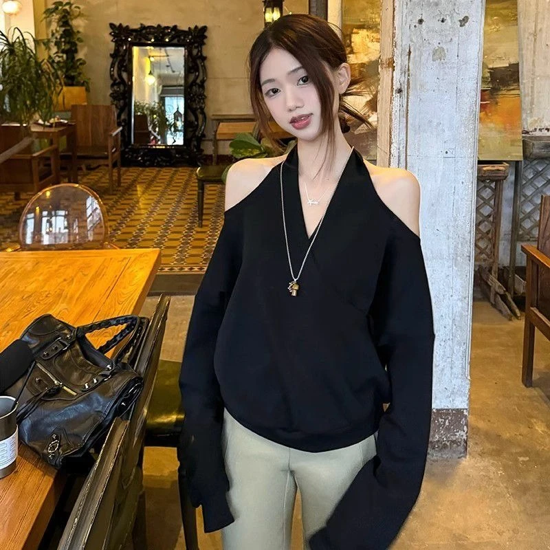 Deeptown Casual Off Shoulder Sweatshirts Women Sexy Korean Style Loose Pullovers Harajuku Y2k Fashion Long Sleeve Sweatshirts