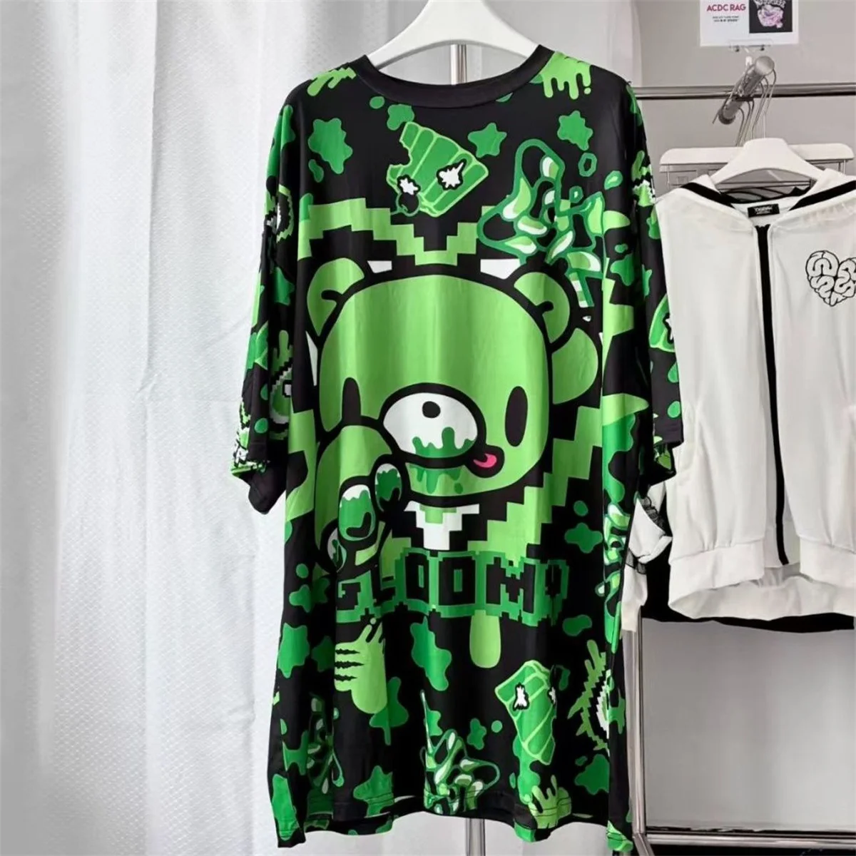 Y2K Gothic Punk Oversized T-Shirt Black Red Ins Bear Blood Print Safety Pin Sweet Cool Streetwear Short Sleeve Graphic Tee