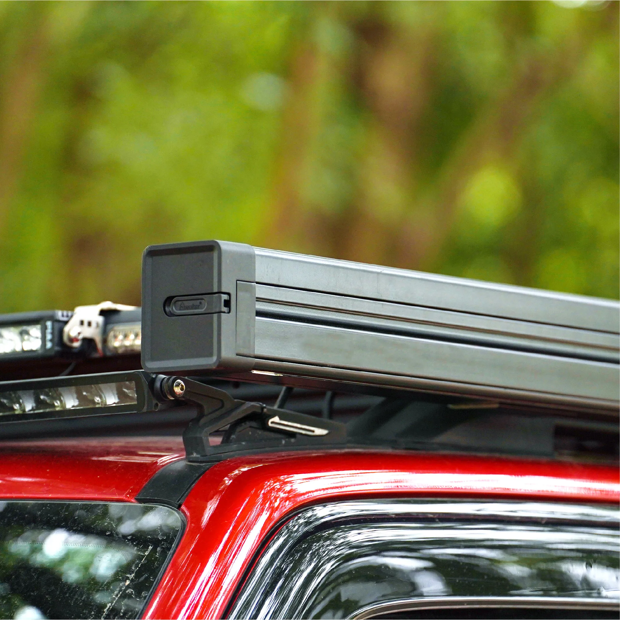 

Semi-auto Car Rear 4wd 4x4 Side Awning For Camping Retractable 4wd Car Side Awning