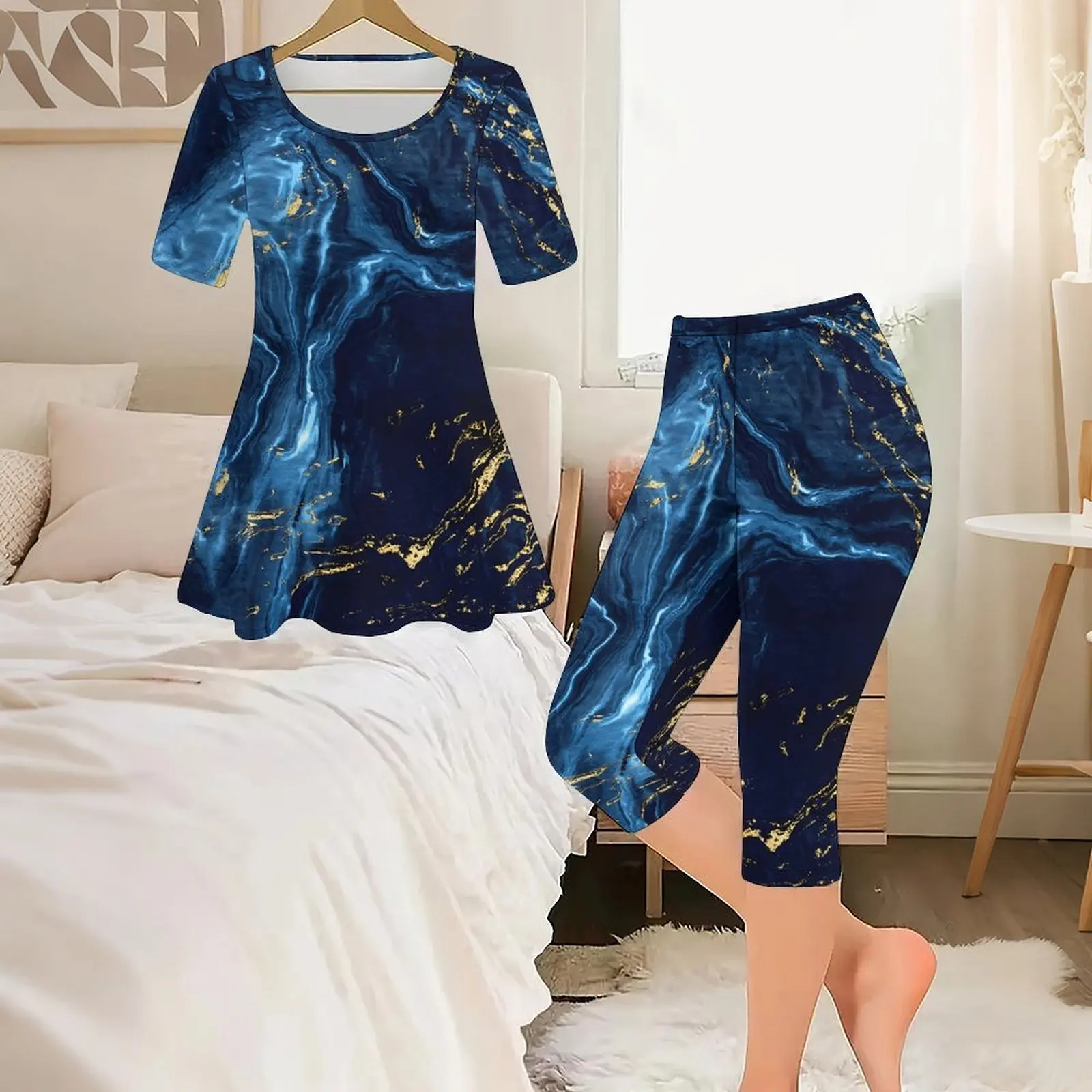 2pcs Print Two Piece Set Women Street Vacation Short Sleeved Fashion Retro Tops Everyday Exercise Leggings