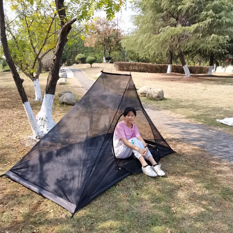 2Persons Outdoor Camping Triangle Mosquito Net Portable Travel Park Leisure Zipper Door Tent 220*130*130cm Black and Grey Mesh