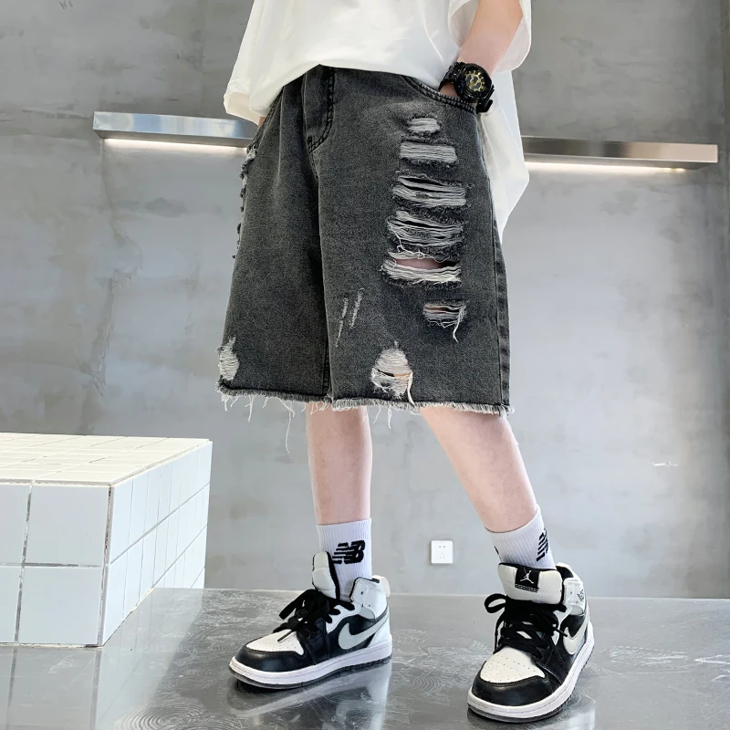 Hot Sale Child Black Color Broken Denim Shorts with Hole For Boys Summer Teenager Kids Ripped Destroyed Jeans Shorts Age 5-14 Y