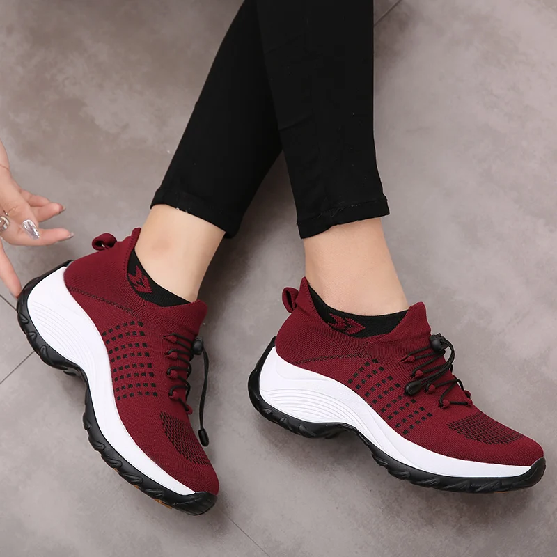 Walking Shoes Women Sneakers Fashion Air Cushion Shake Shoes Sports Breathable Thick Bottom Casual Shoes