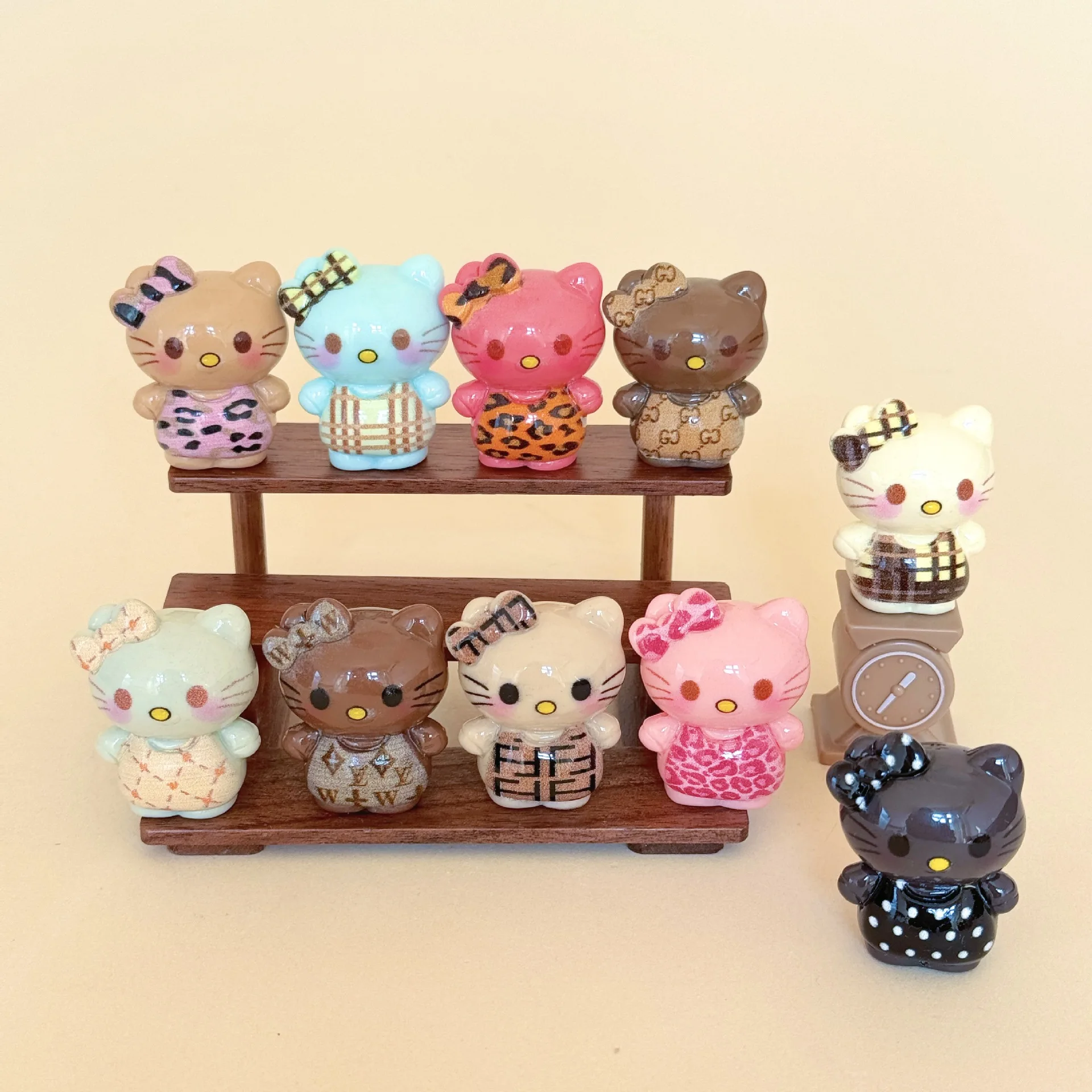 

Аниме для куклы HelloKitty, креативные украшения для кукол из ПВХ «сделай сам», поделки, элитные настольные украшения для рождественских подарков