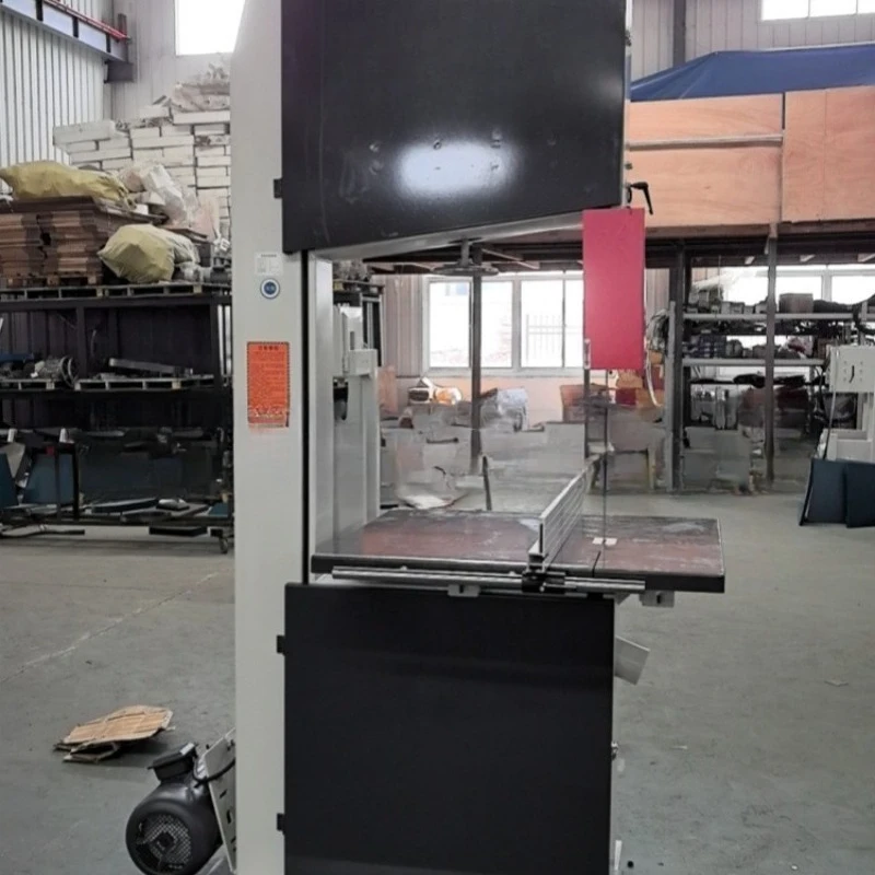 Woodworking band saw, corrugated board slide rail band saw