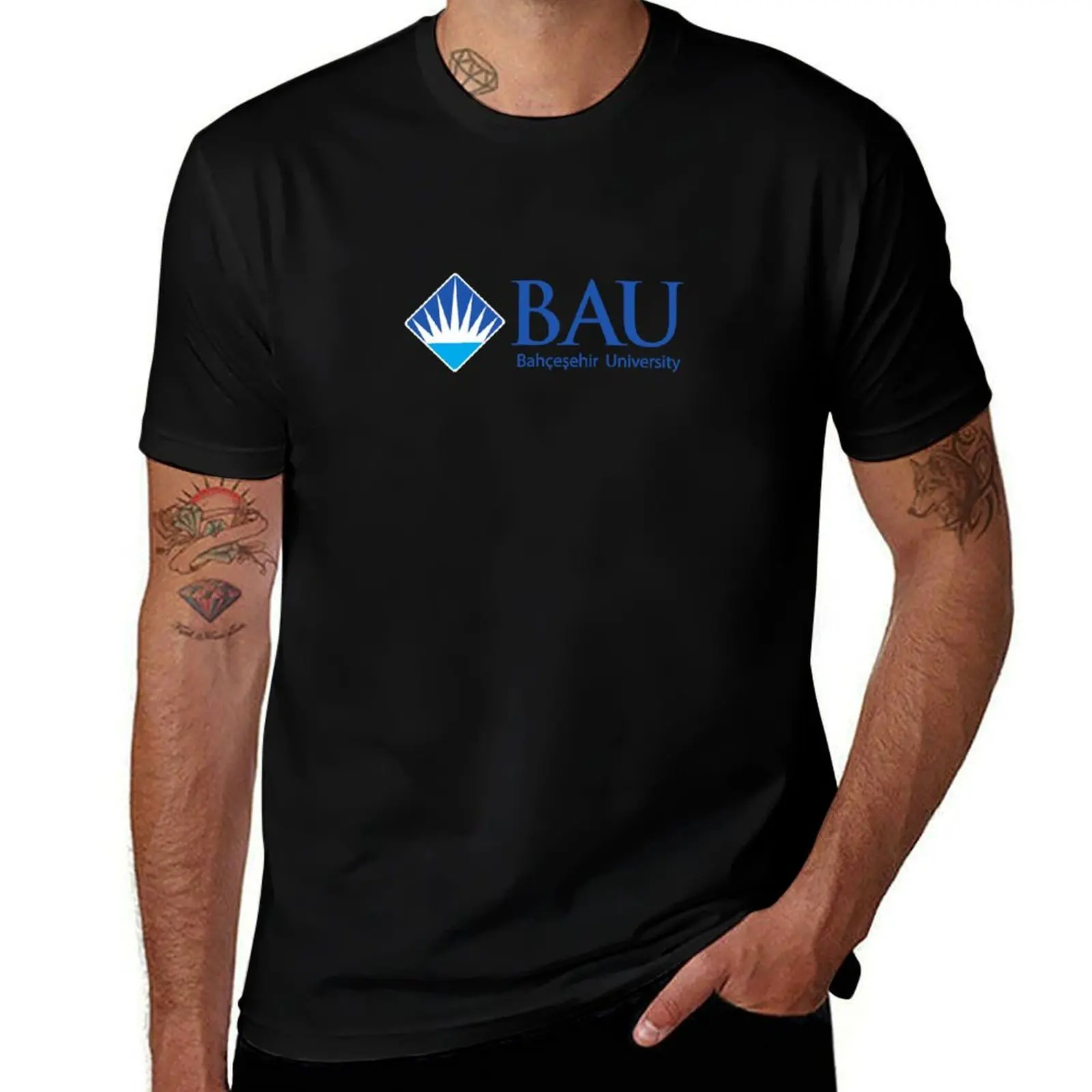 Bah?e?ehir University logo horizontal T-Shirt Festive Simple T-Shirt