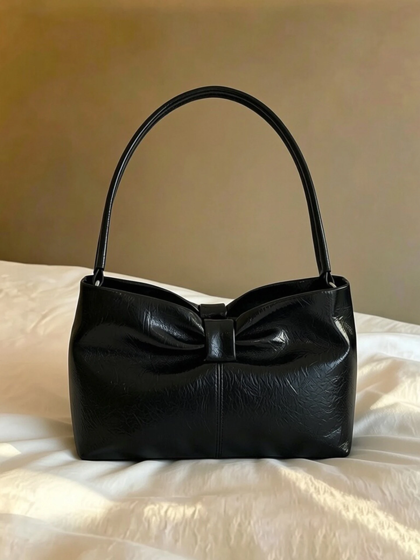 elegant-commuter-underarm-bag-for-women-luxury-high-end-trendy-small-handbag-soft-pu-leather-single-shoulder-bucket-shape