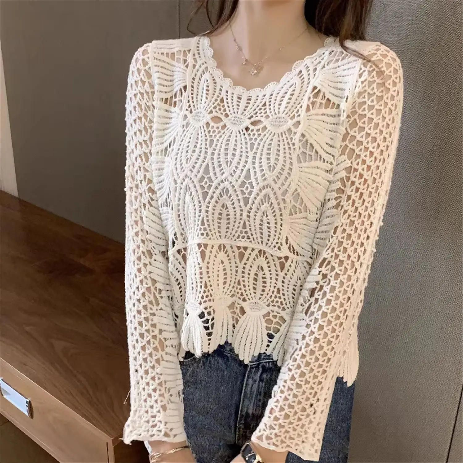 2025 Autumn Holiday Handmade Crochet Hollow Knit Pullover V-Neck Long Sleeve Tassel Lace Bohemian Beach Cover-up Top