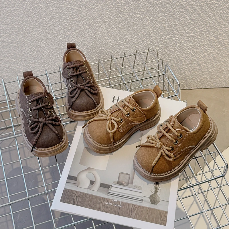 

Новинка 2024, детская обувь на одинарной платформе, кожаная обувь для мальчиков и девочек, нескользящая детская повседневная и удобная обувь с мягкой подошвой Детская Обувь