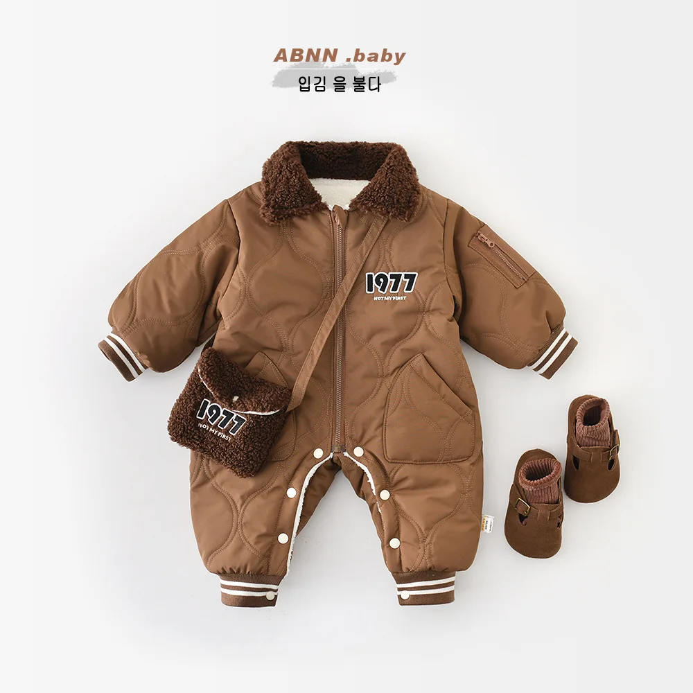 Infant Girl Warm Lapel Jumpsuit Plus Velvet Thick Toddler Clothes 0-24M 2025 Winter New Baby Long Sleeve Fleece Romper + Bag