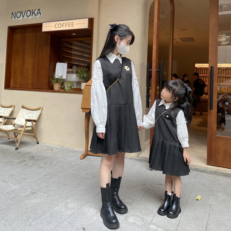 

Mother Daughter Matching Clothes Dress Mom Baby Girl White Long Sleeve Blouse+Sleeveless Dress With Back Zipper Women Sundress