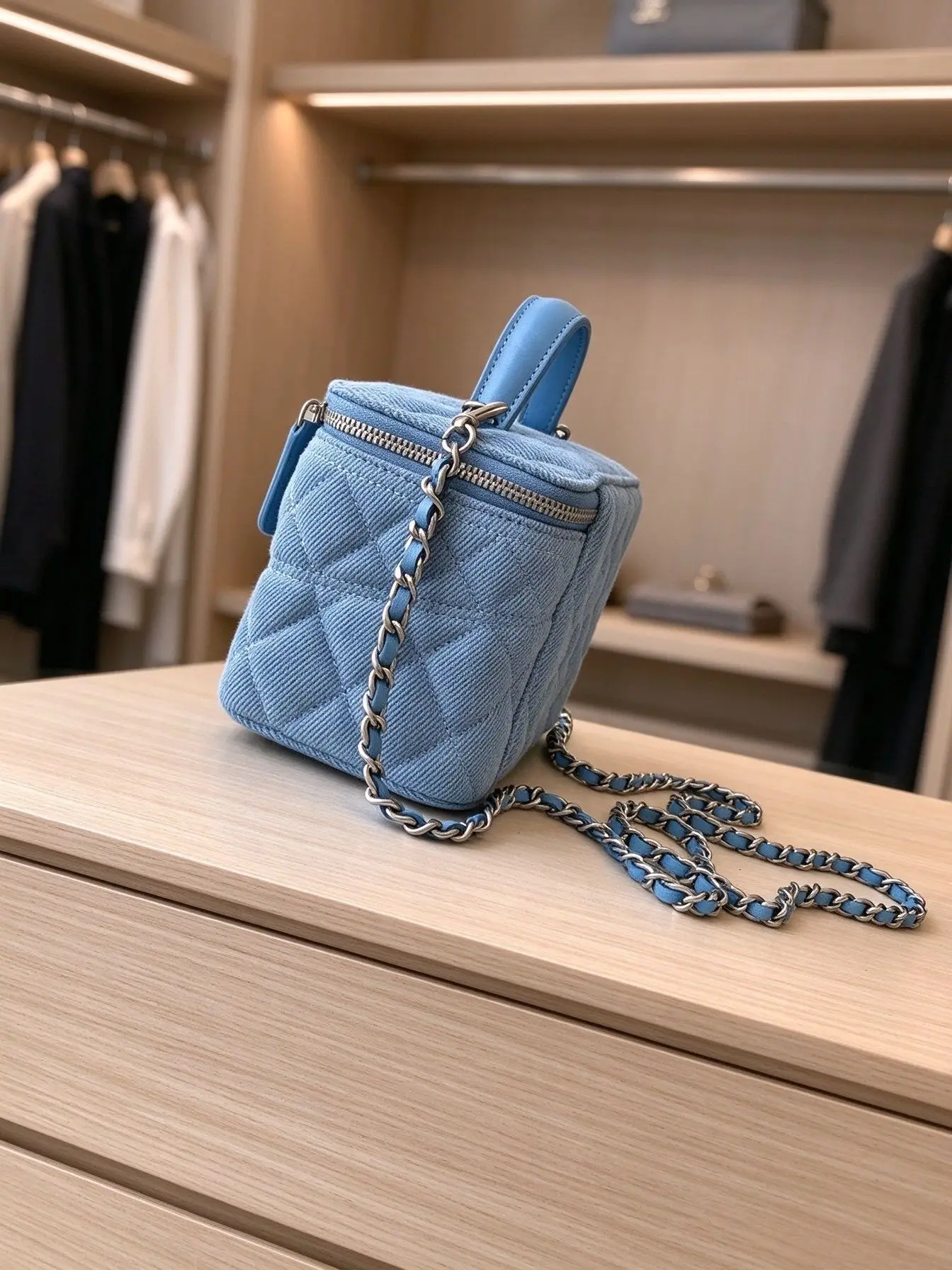 Unisex Light Blue Diamond Quilted Box Makeup Bag Denim Fabric Mini Top Handle Handbag Interwoven Leather Metal Chain Strap Double Zipper Closure Small Square Crossbody Shoulder Purse