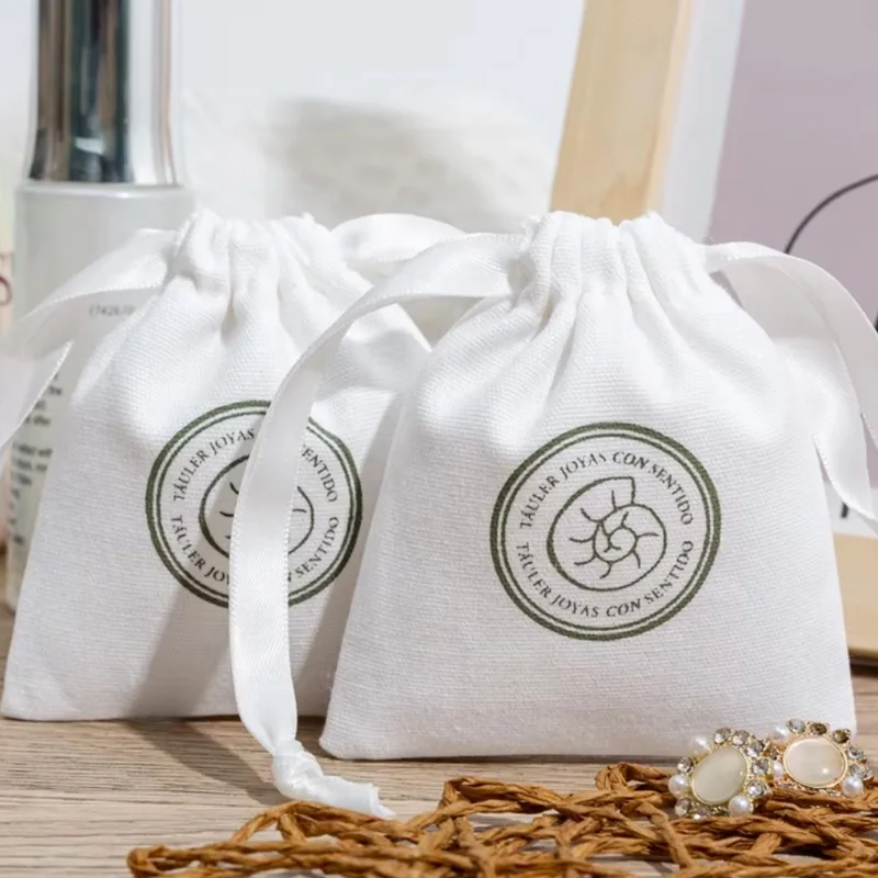 Custom White Cotton Dust Sack for Skincare Products Custom Logo Drawstring Cosmetic Makeup Muslin Bag Jewelry Pouch