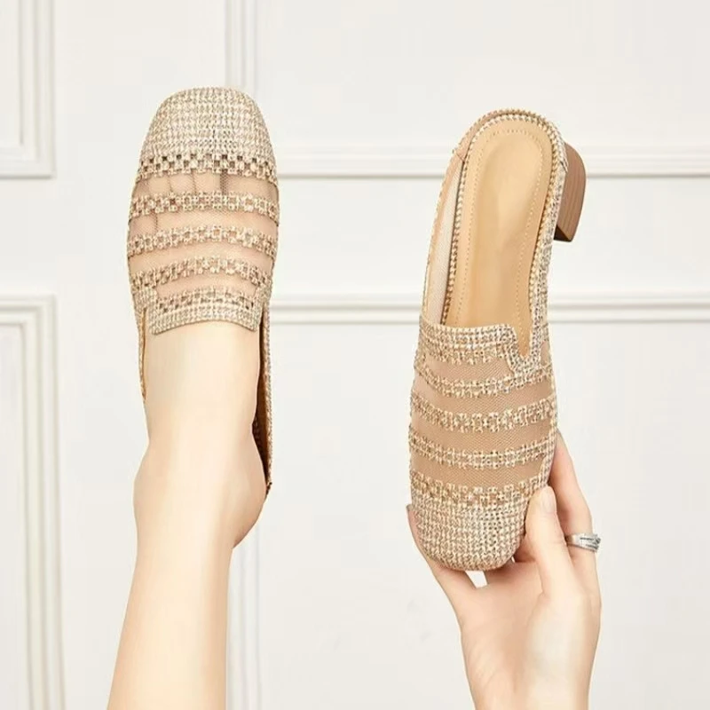 

Новые женские летние сетчатые полутапочки на блочном каблуке, дышащие уличные современные тапочки Baotou на мягкой подошве, сандалии с котенком