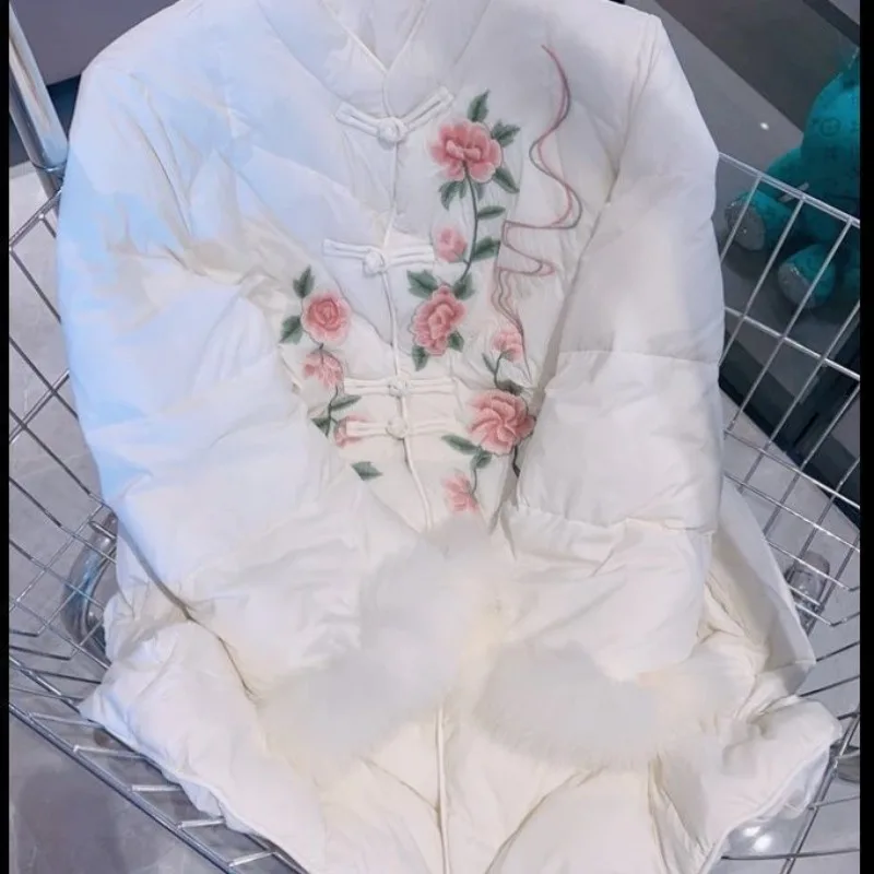 Nuovo stile nazionale cinese ricamo giacca calda piumino invernale anatra cotone lungo imitazione capelli di volpe splicing cappotto da donna di grandi dimensioni