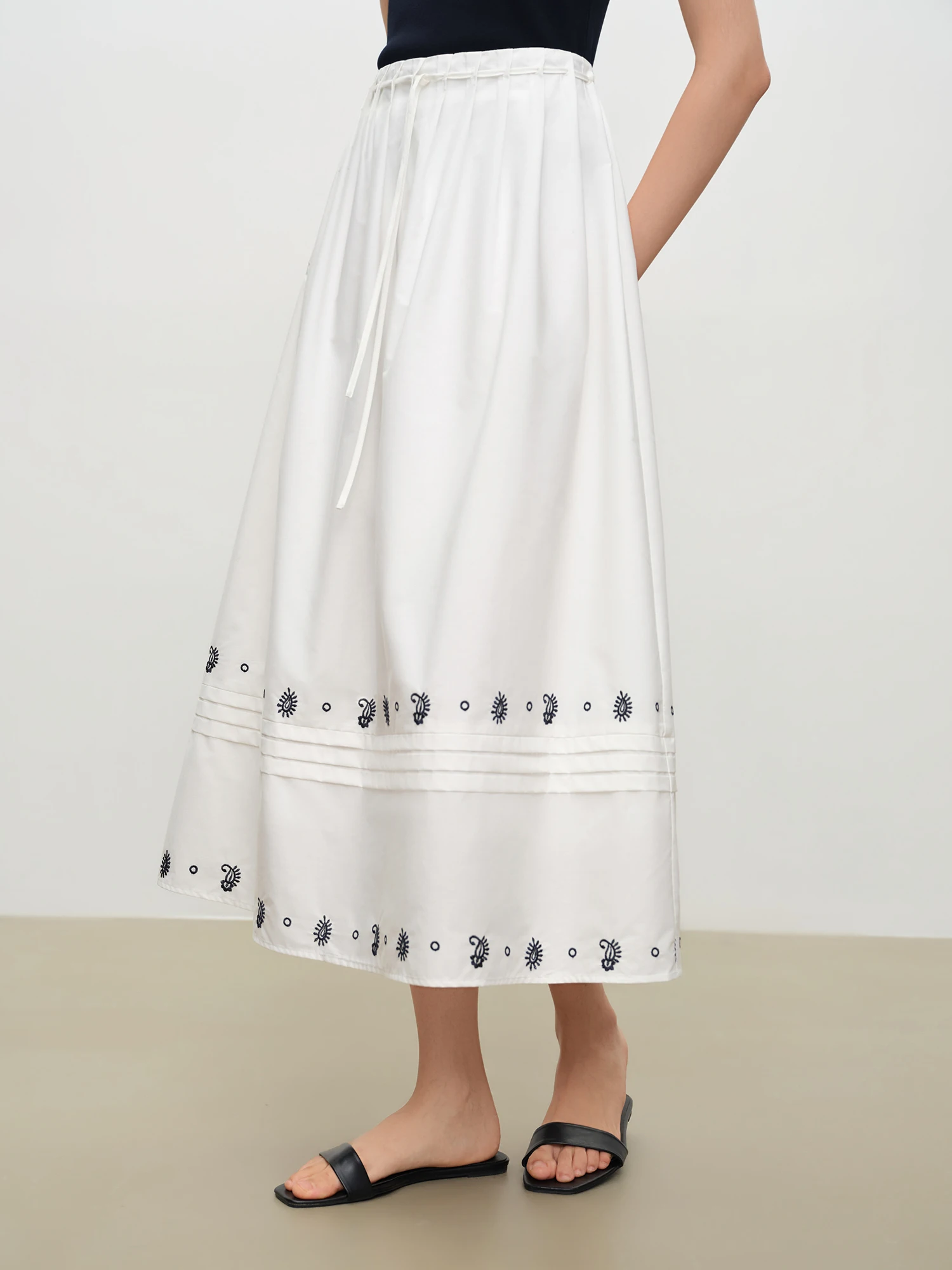 ZIQIAO 2026 Summer Women White Lace Trim Embroidered A-Line Midi Drawstring Waist Skirt Romantic Cottagecore Soft Feminine Style