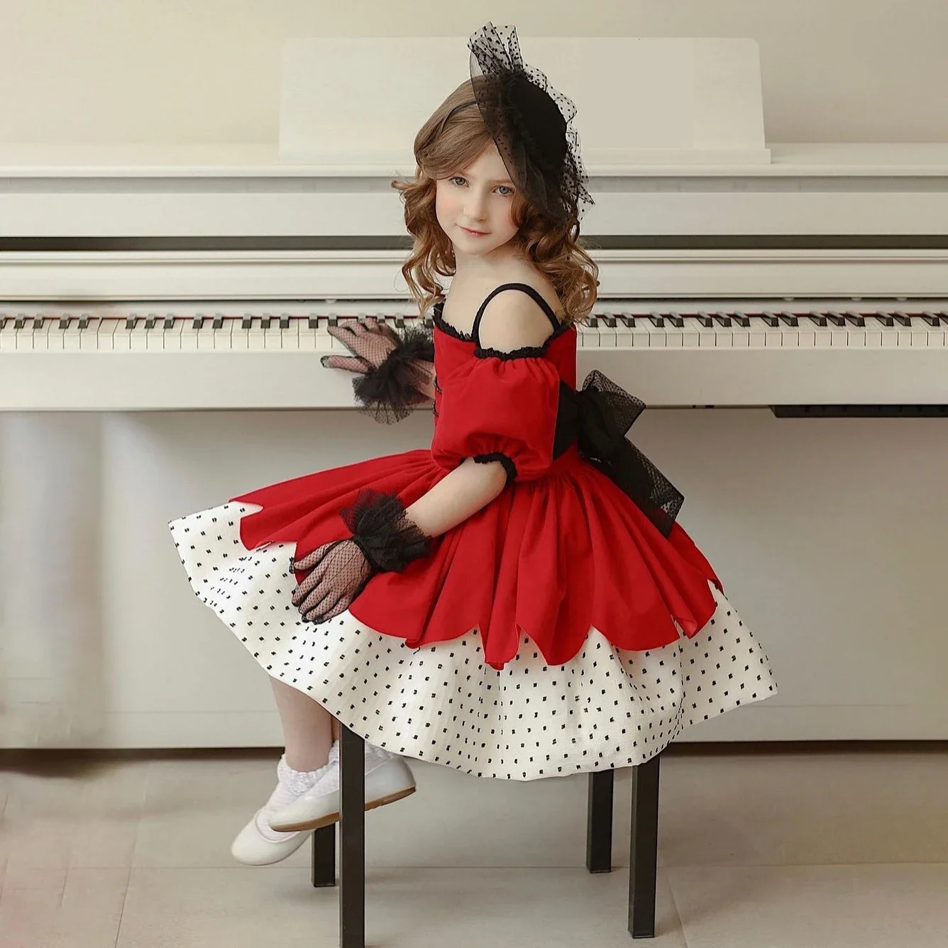 Czerwona Sukienka dla Dziewczynki na Kwiaty Księżniczka Kostium Halloween Dzieci 4-10 Lat Karnawał Kropki Cosplay Sukienka na Imprezę dla Dziewczynek Kokarda Nowy Rok
