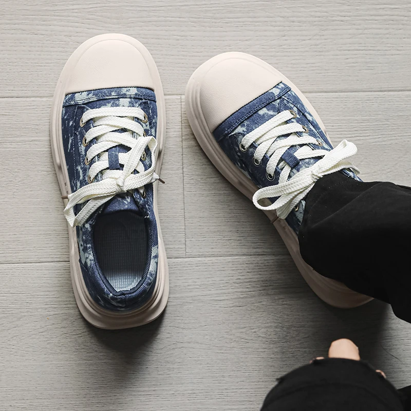 

2025 Новые модные дышащие нишевые повседневные легкие персонализированные туфли на мягкой подошве с низким вырезом, модные и универсальные